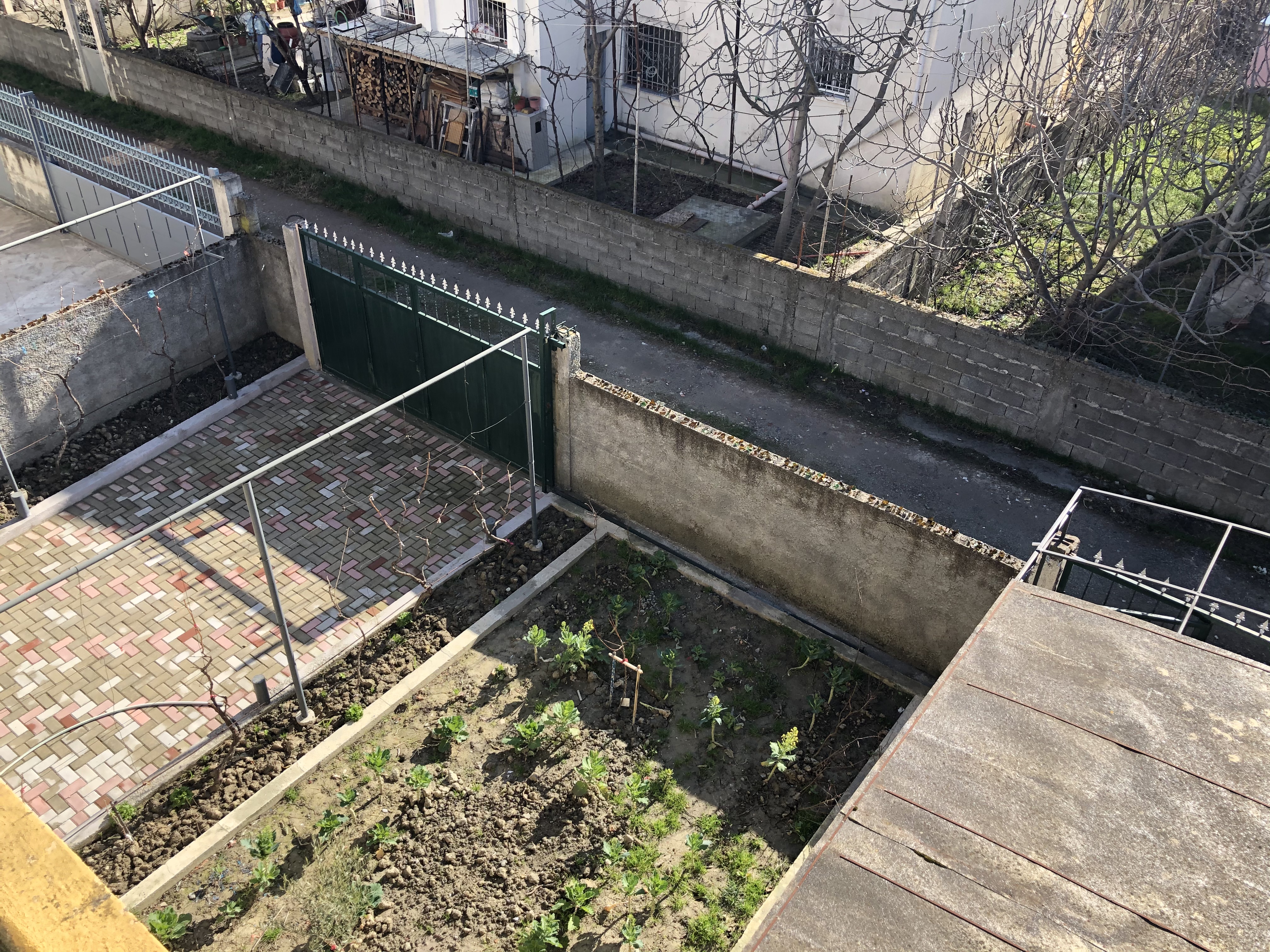 Houses for sale 3-storey near kuq kryq, durres!
