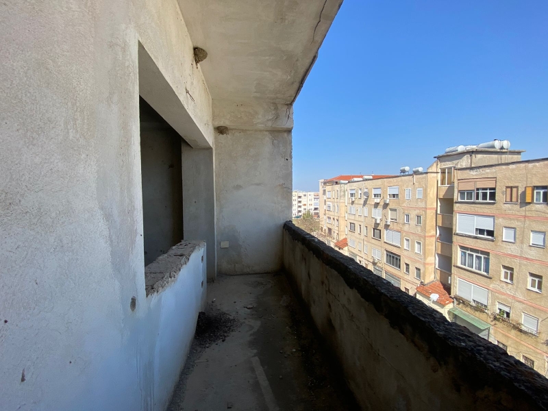 SHITET APARTAMENT 3+1+2 PRANE STADIUMIT, DURRES. thumbnail 6