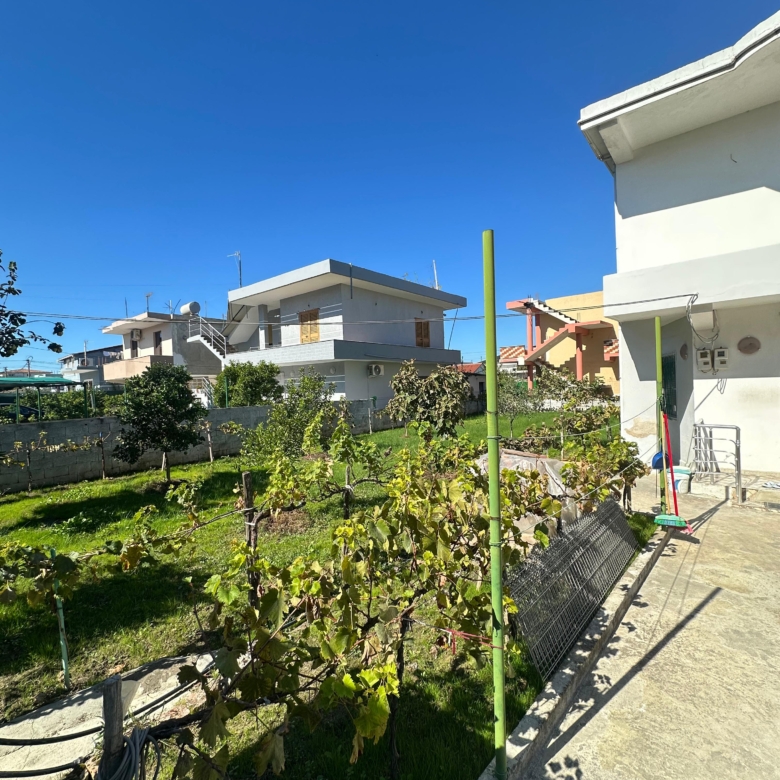 SHITET SHTEPI PRIVATE, ISH KENETE, DURRES.