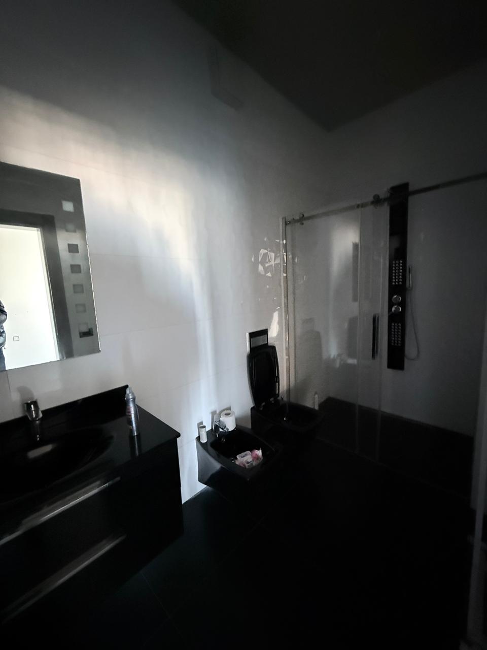 758b7db5-1c49-49ed-8e42-070cdec4dd28