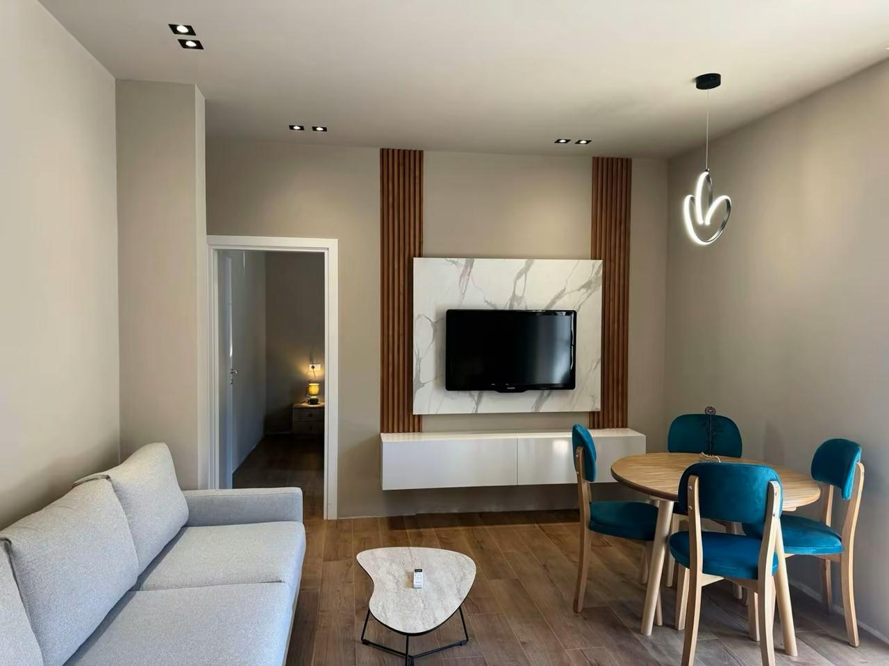 cae60c07-0d35-4e59-9145-a7bceb16d4ed