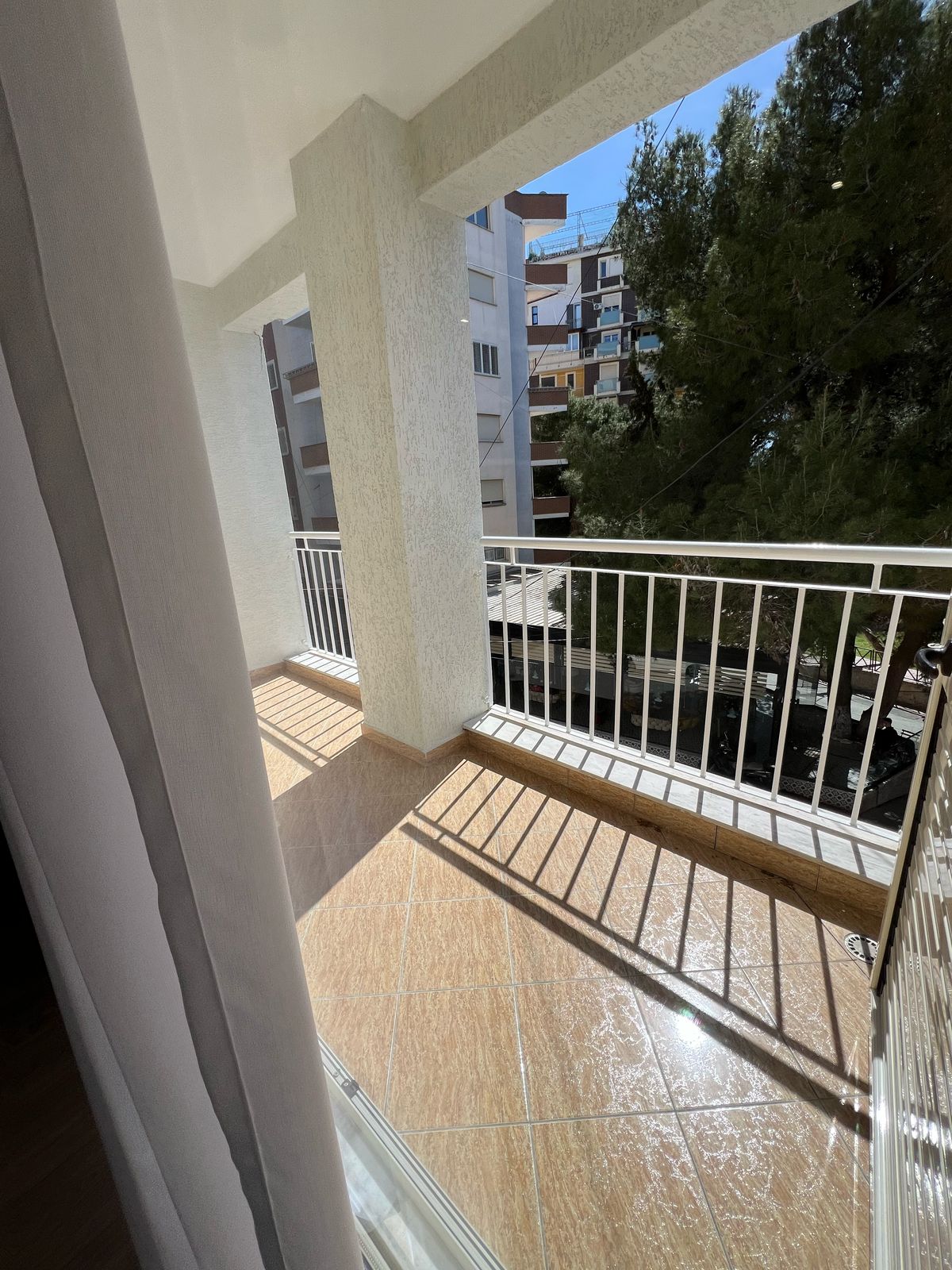 f26aede6-b2e3-4437-bb8d-bb328c9f7a61