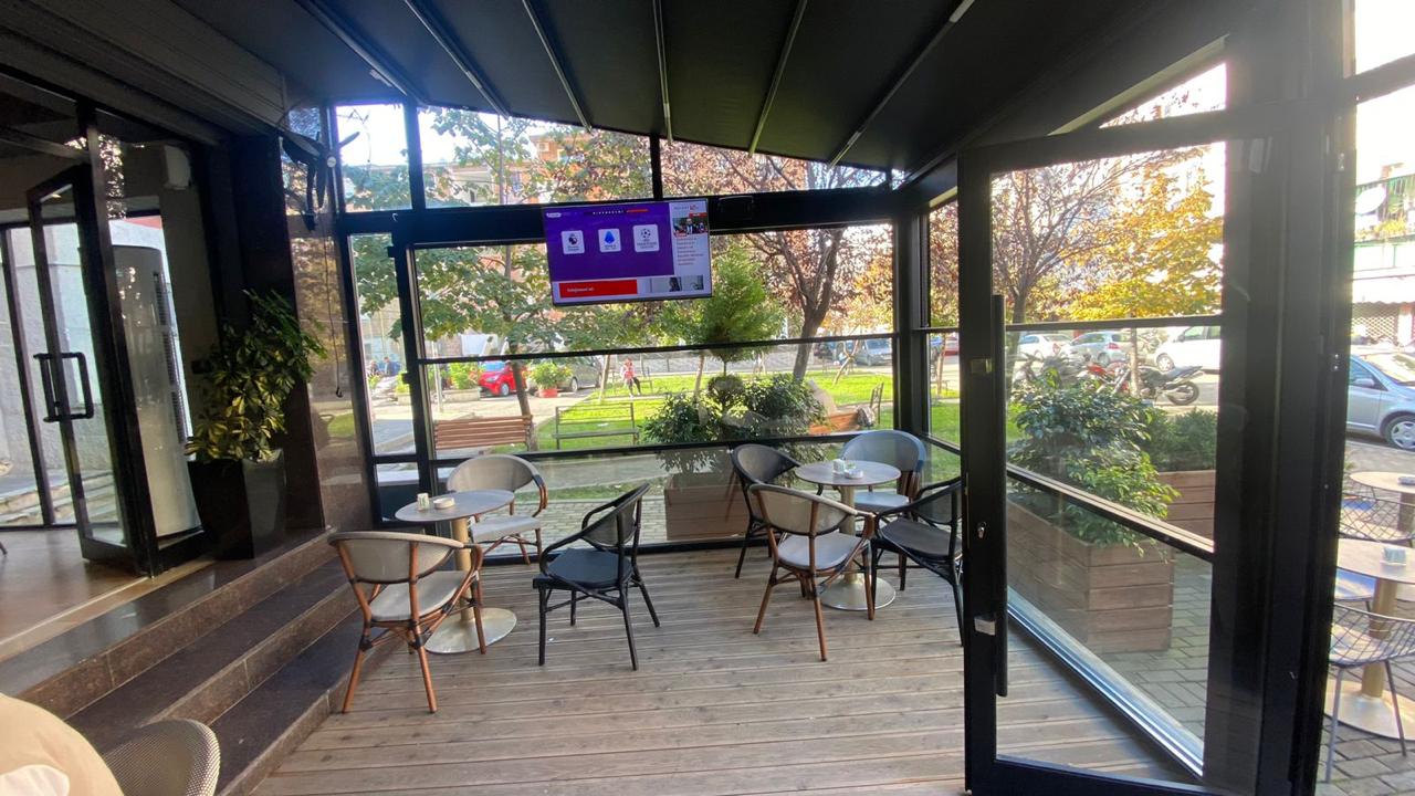 08a7e435-6dec-4bb1-95f6-861460370b0b