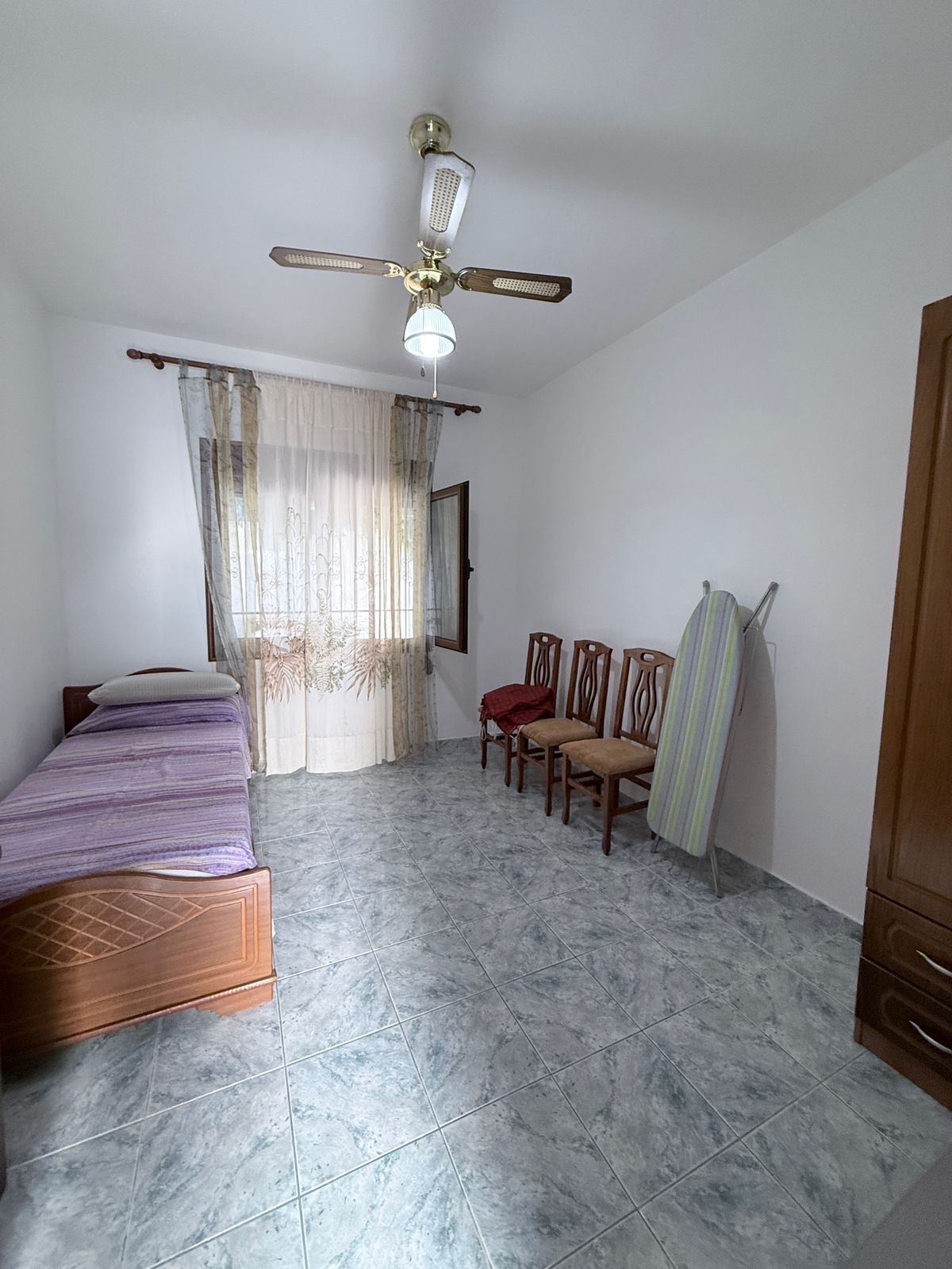 1821207a-c4bd-43dd-8626-59f6bd95f906