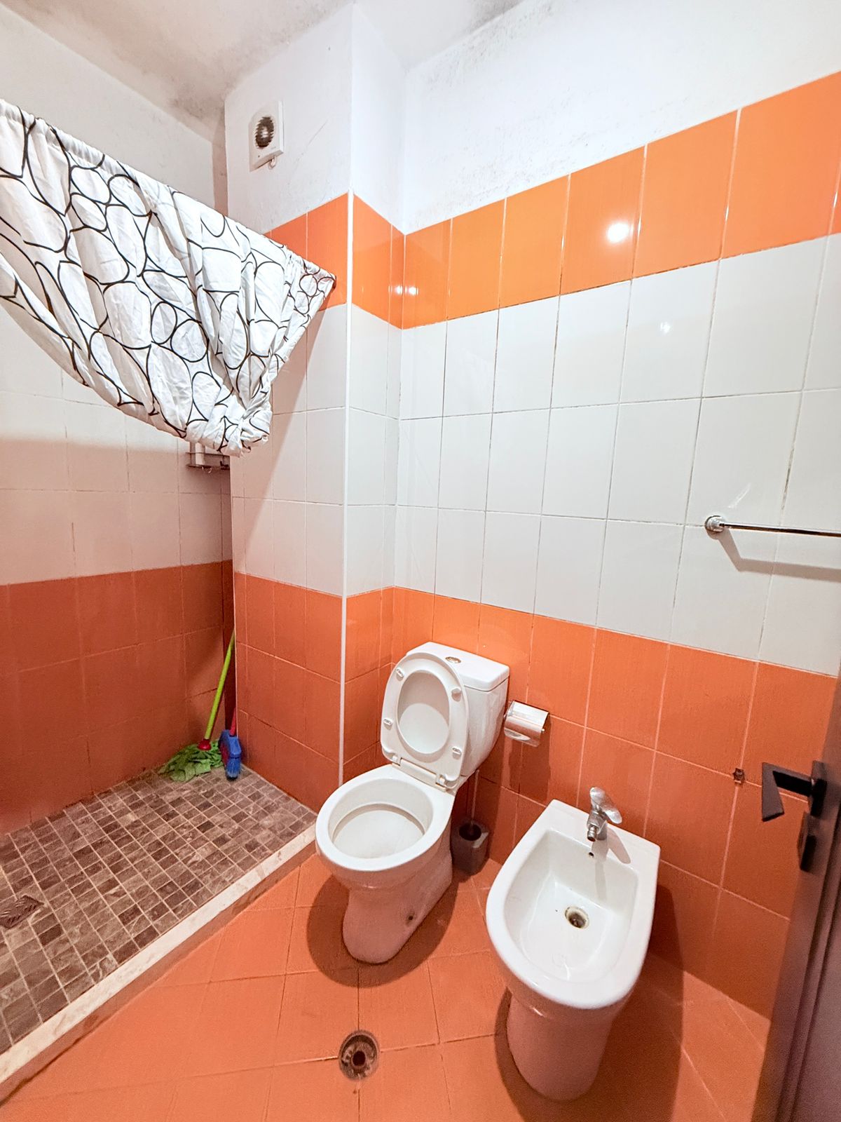 33def09d-703b-4db2-9a94-c4f79513f5c9