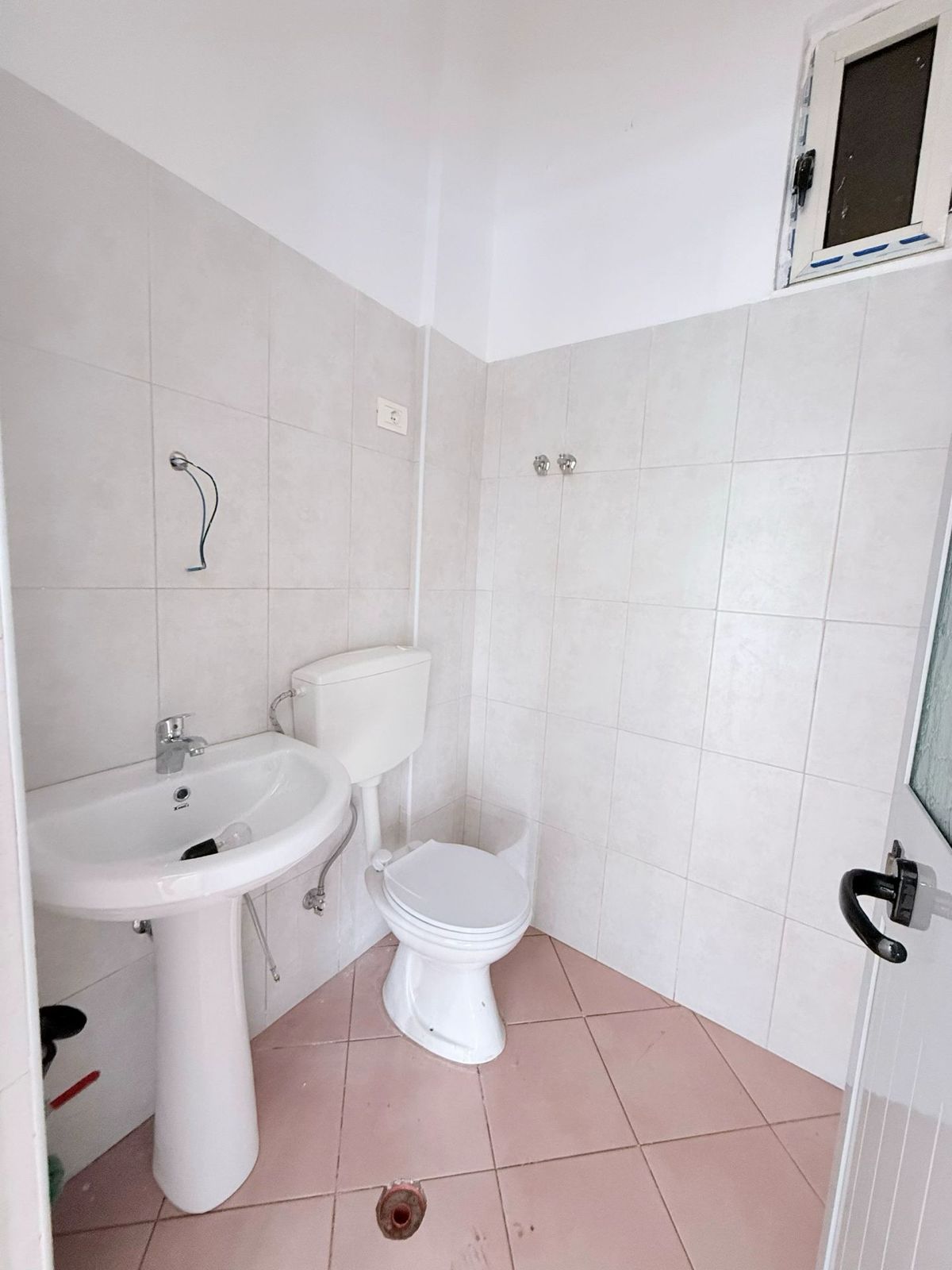 3d376e78-46cc-49fc-a416-1952a127e6a3