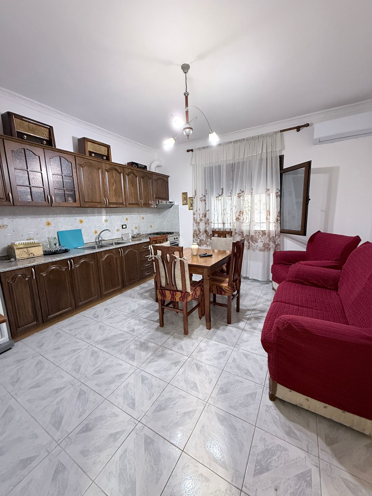 592c6e16-567c-4567-bf8b-9ee196430058