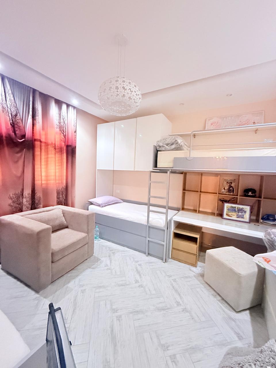 82e030f3-0963-4a6f-917d-eb1c453d9e45