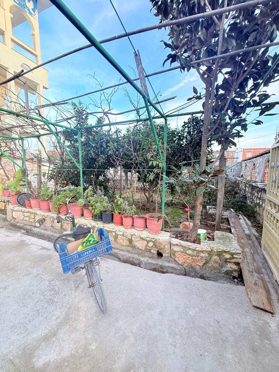 0b3caaf2-c4af-40e4-b2ad-53f9edae8f64