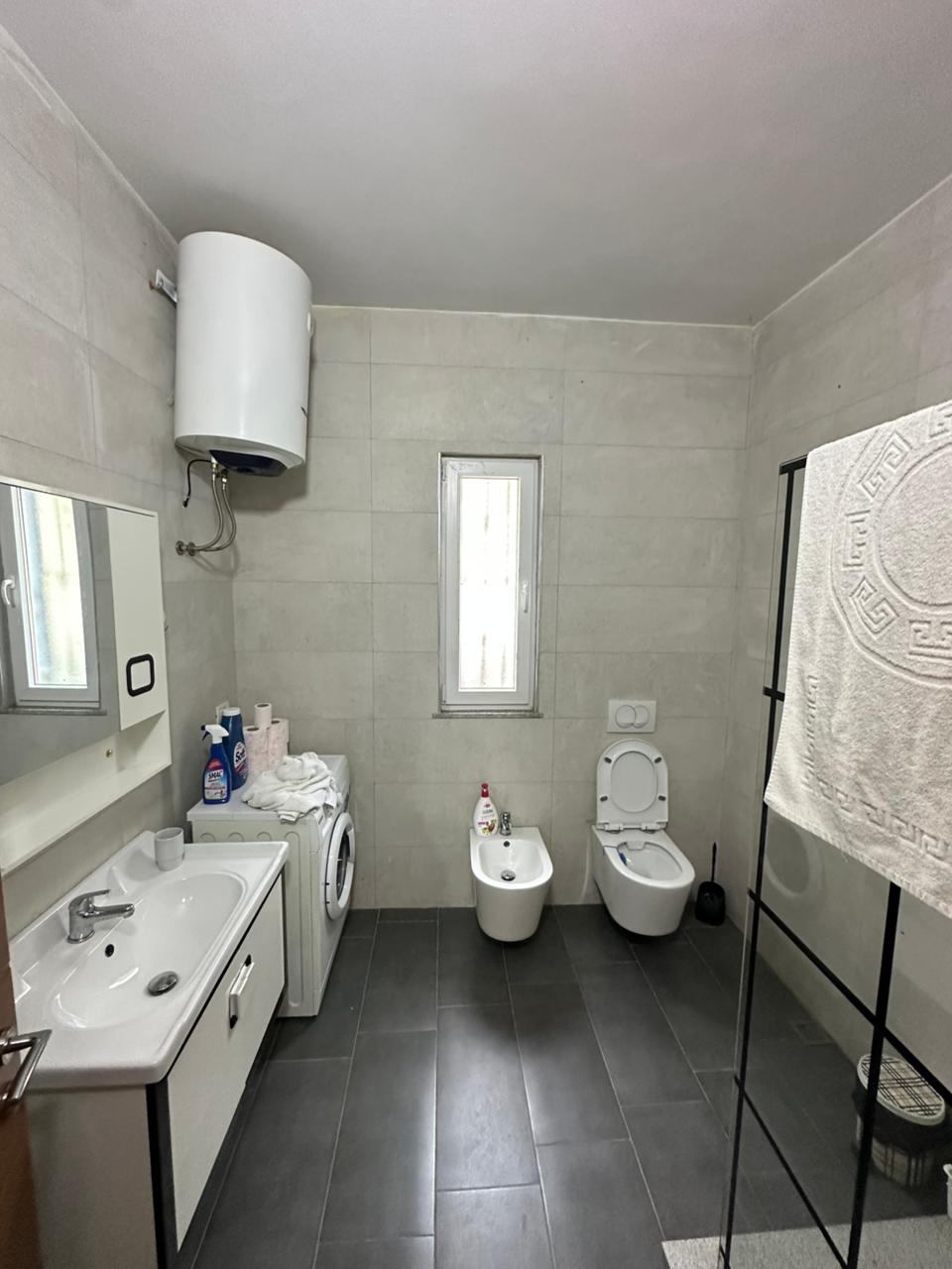 0d2e7d85-6d24-44db-8c0d-3a04e1ca1b30