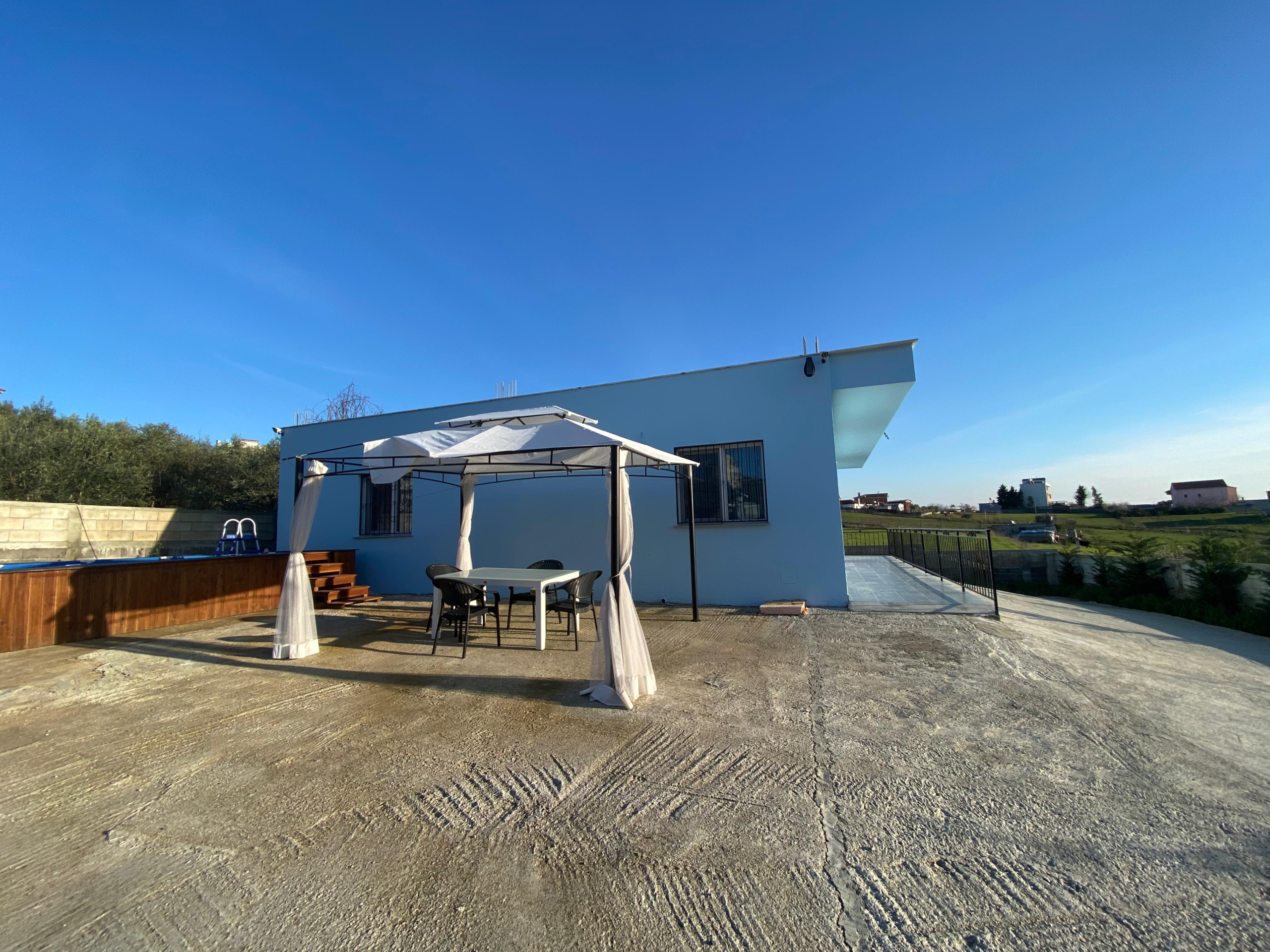 2b0d4a52-63a5-4b1b-b145-585a33cbb3d5