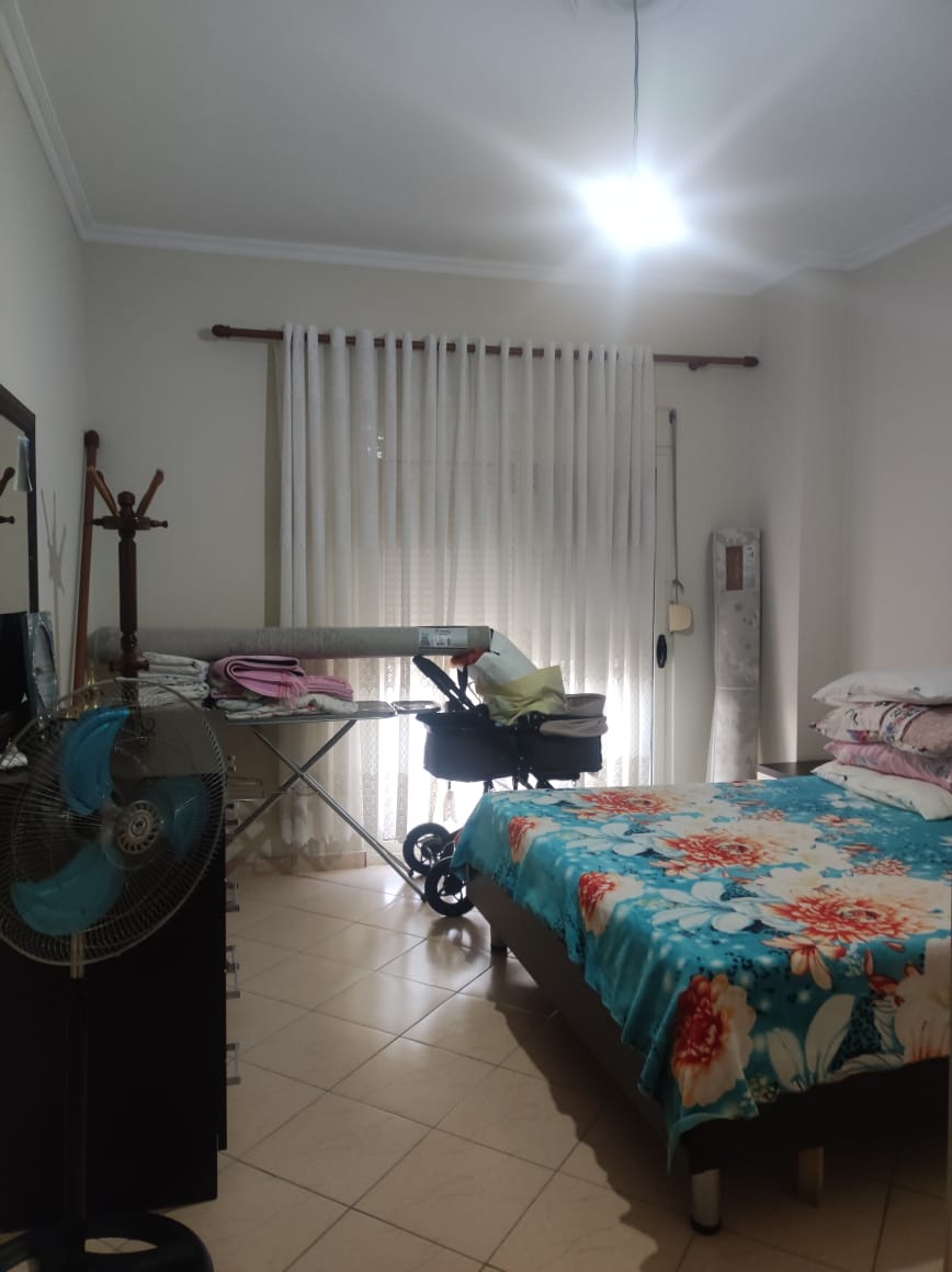 8076b456-b2cd-4ff8-a819-c8a192250f96