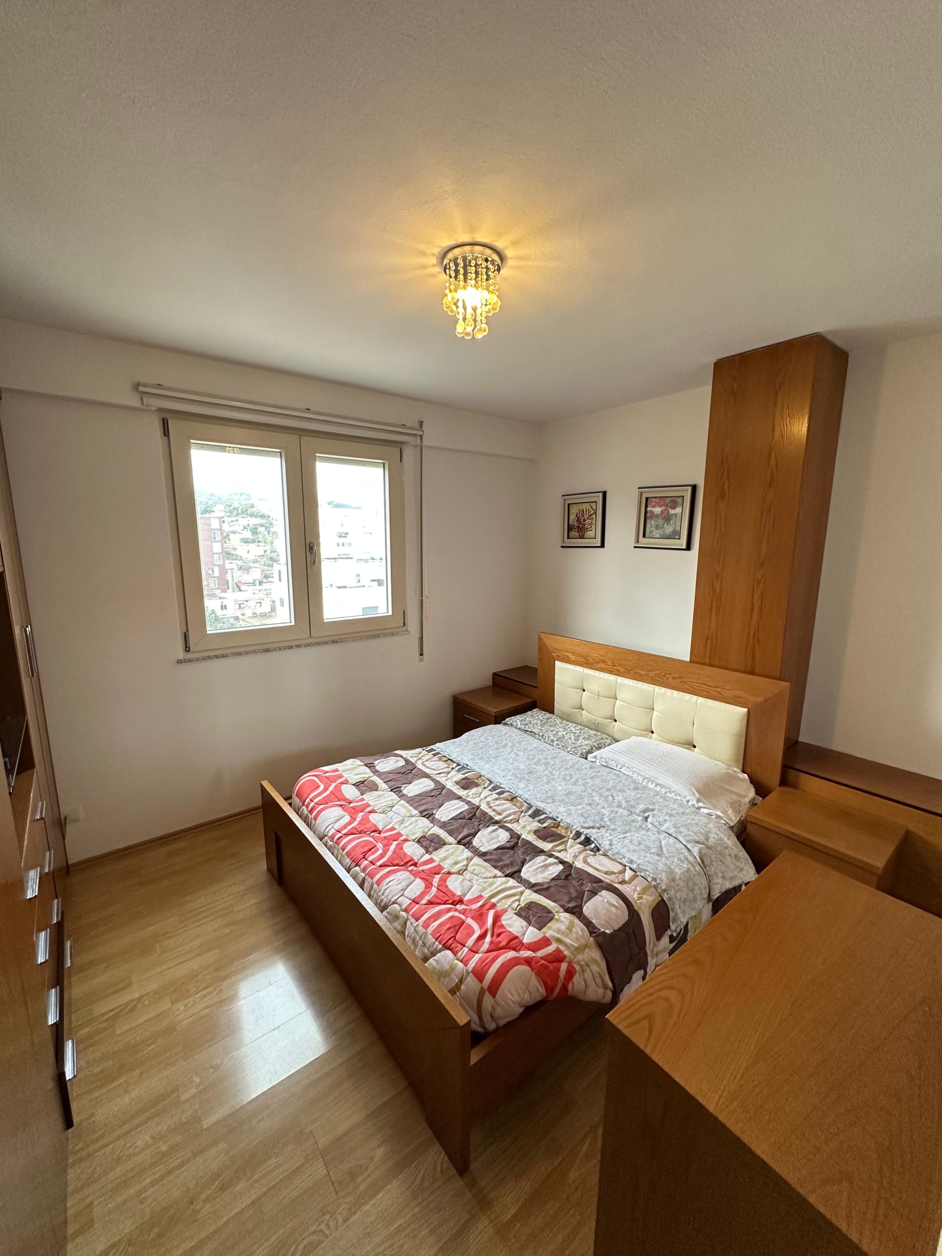 9d6a33fd-8440-4a00-a24d-710e5968893e