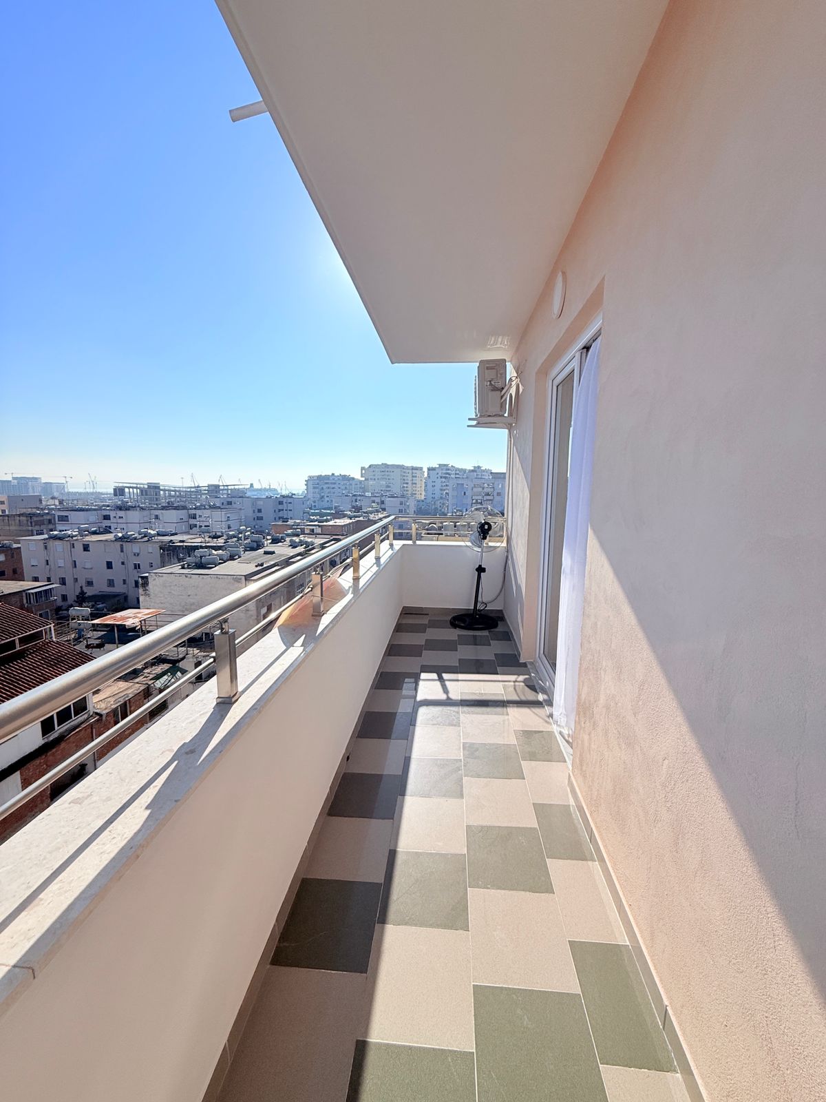 b24dc6c7-35b0-48b6-9a13-557e625d87ad