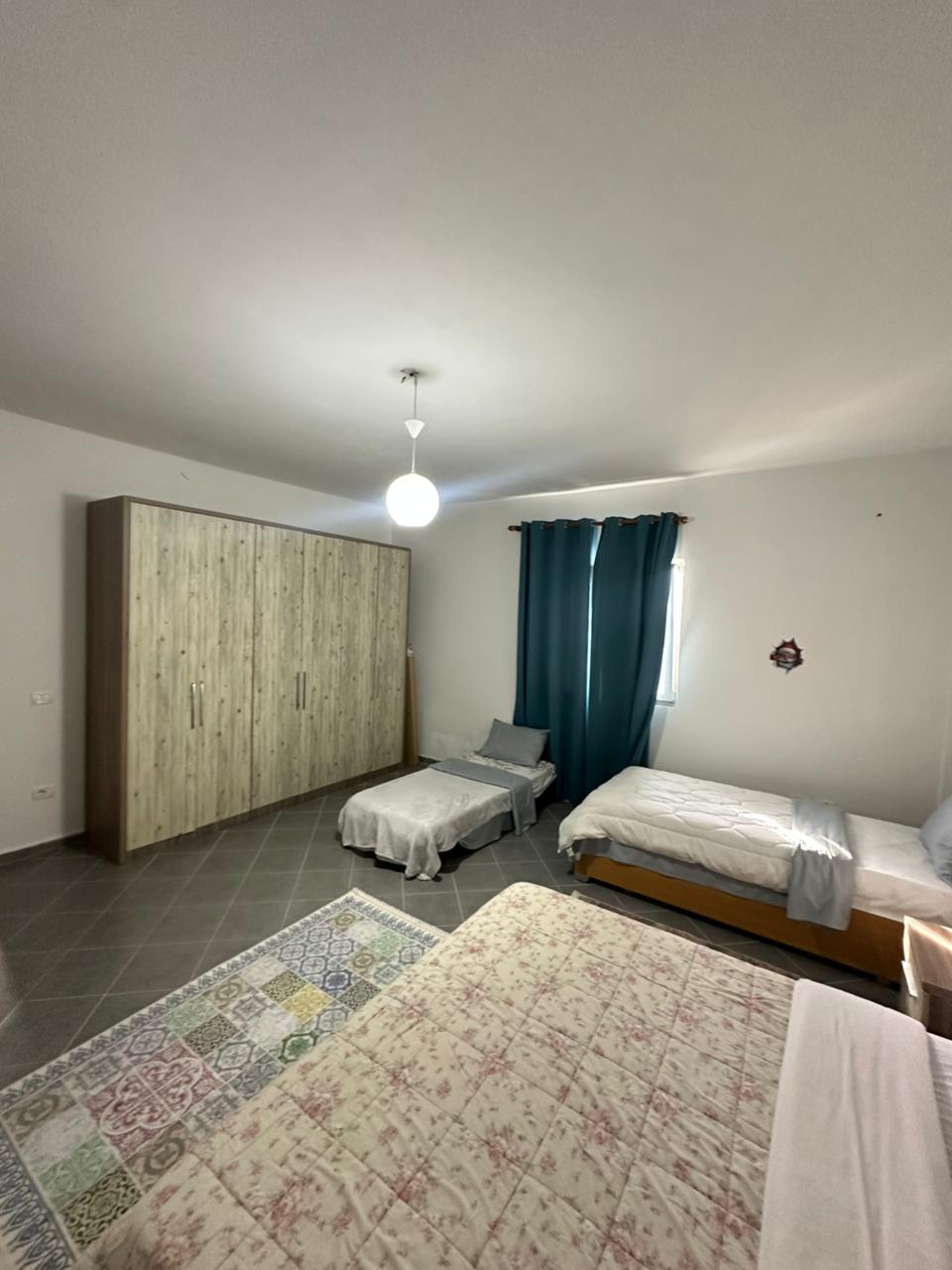 c11c7989-d3f8-4a88-9b70-71ead3cd78f2