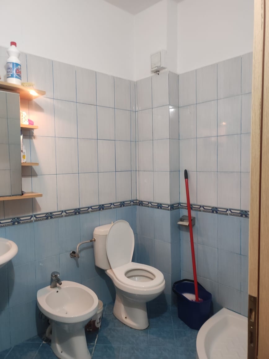 cb8e4a1b-5fc3-4fc1-b3c7-a6a95b372125