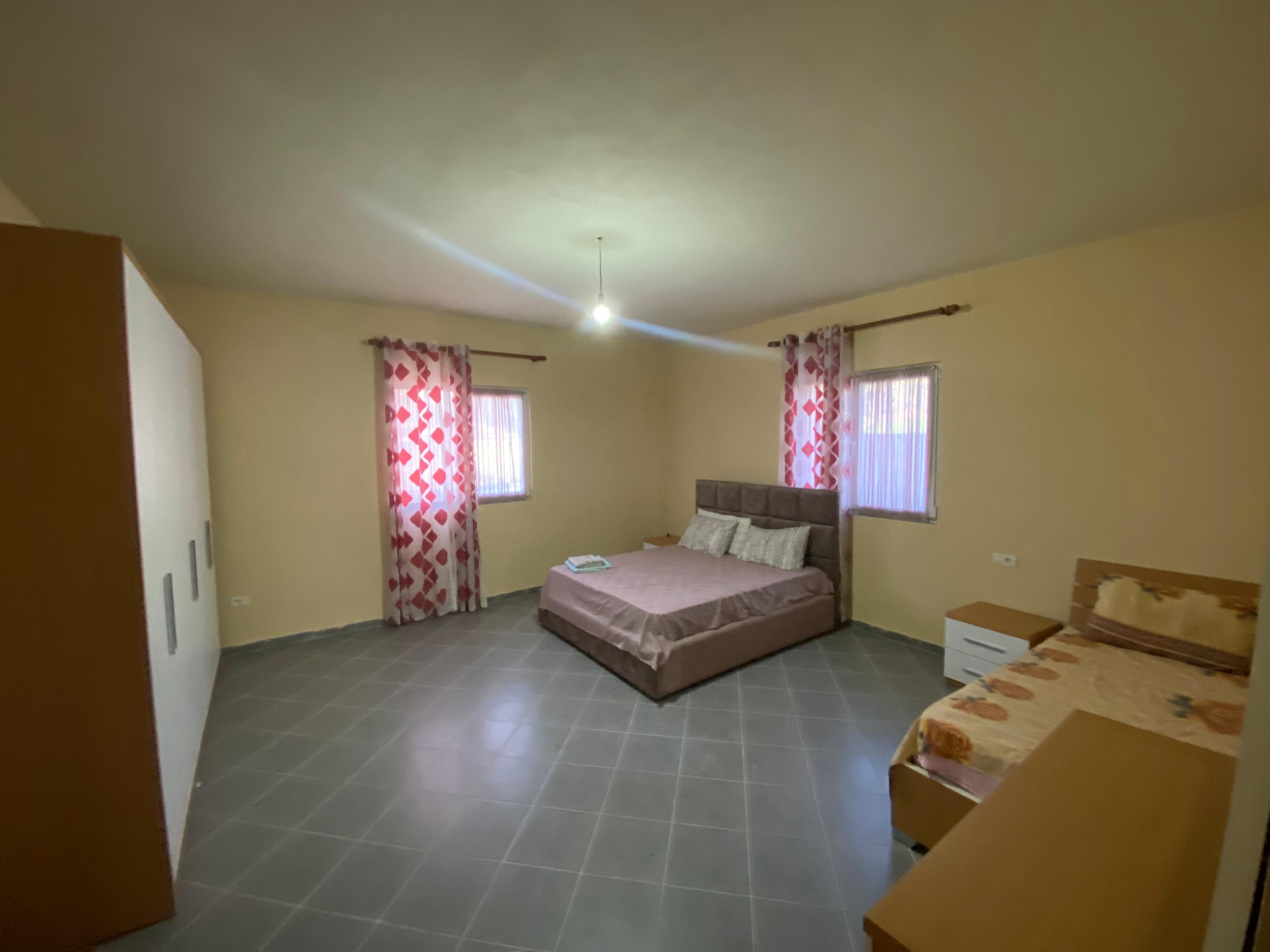 deb8bb0d-094c-4899-b28f-f5ba7ad44050