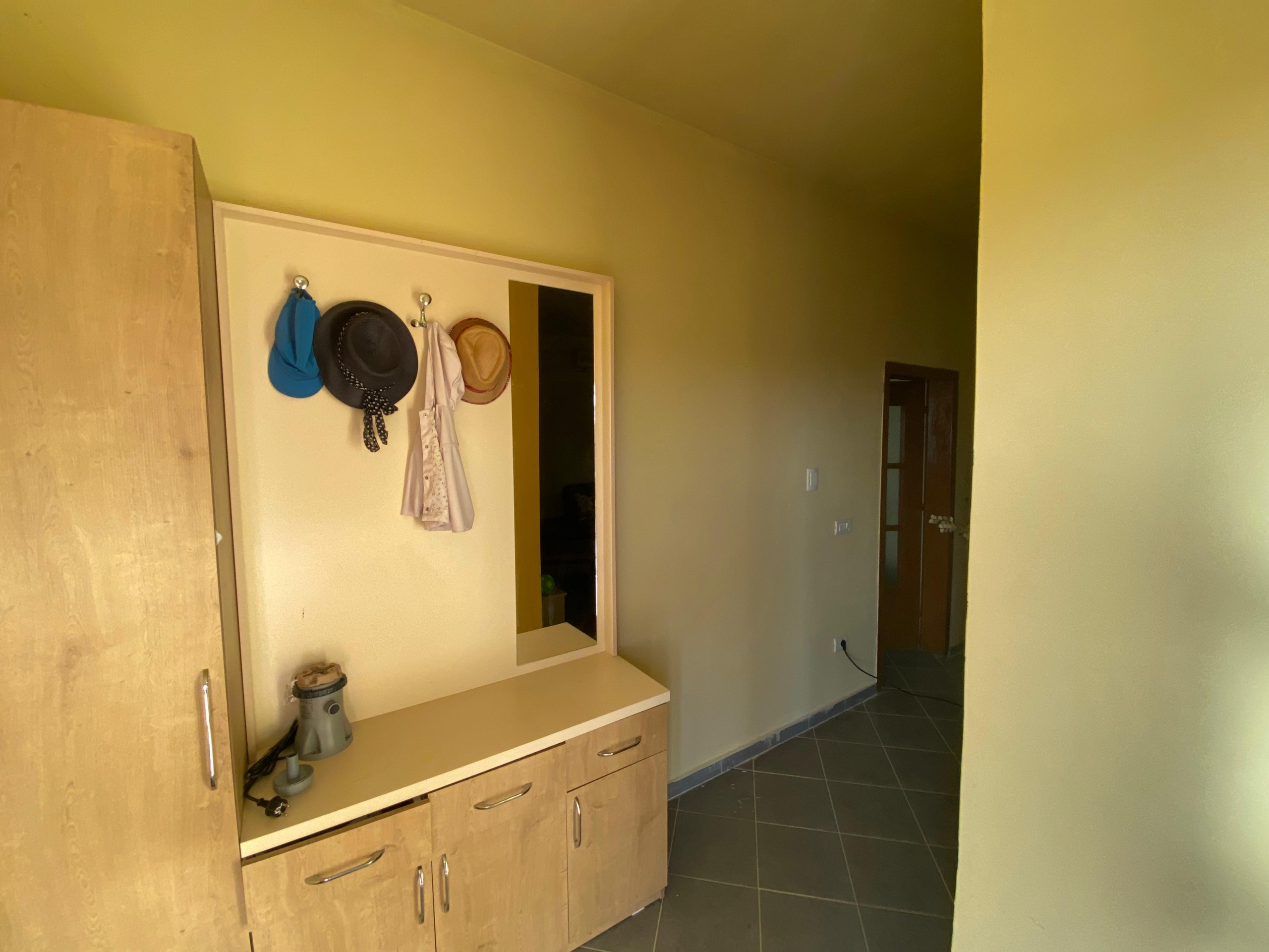 e9aa19b0-a8f5-455c-a952-29bf0e65054c