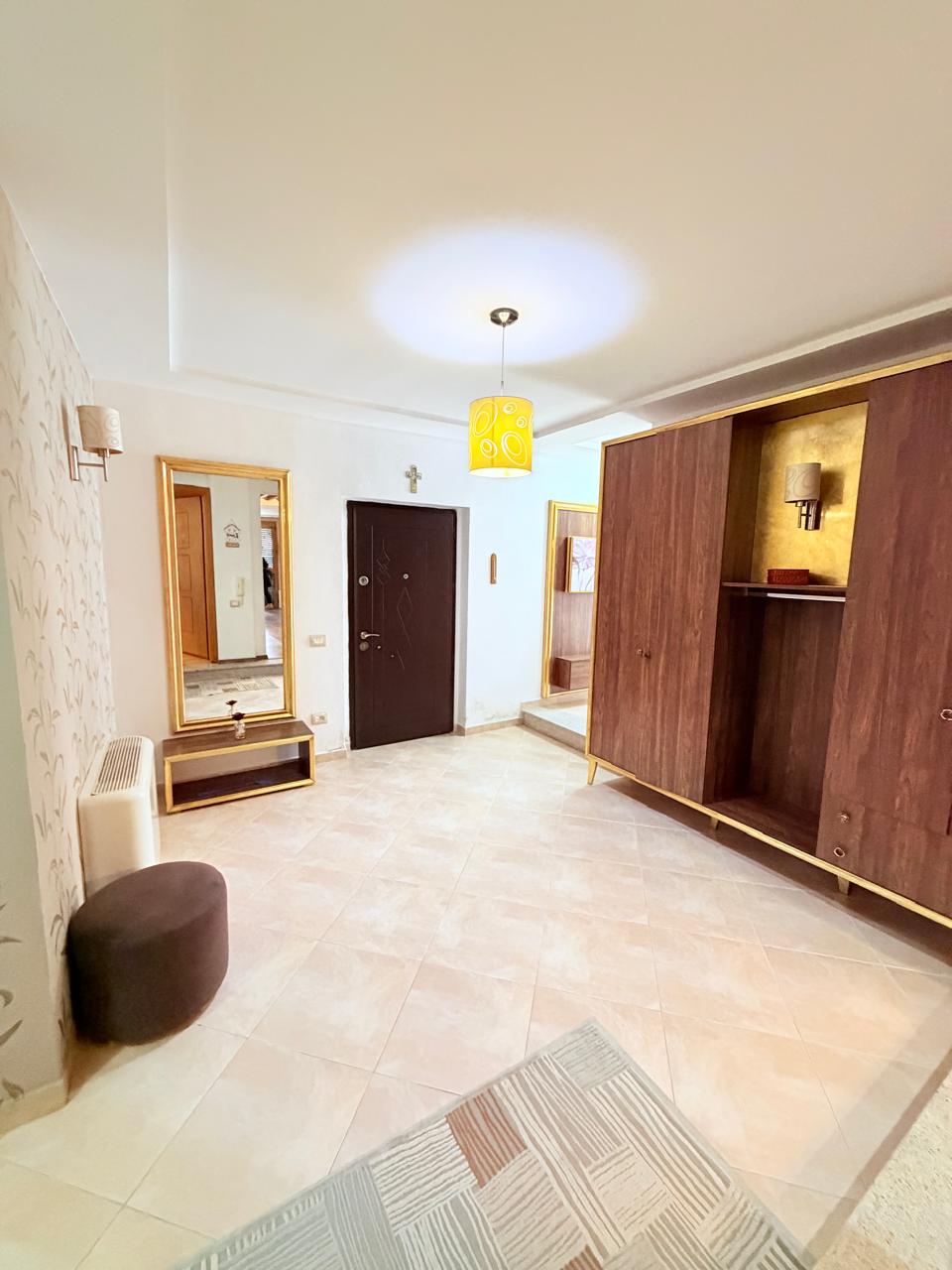 1687835e-52f3-467a-80dd-721502003d33