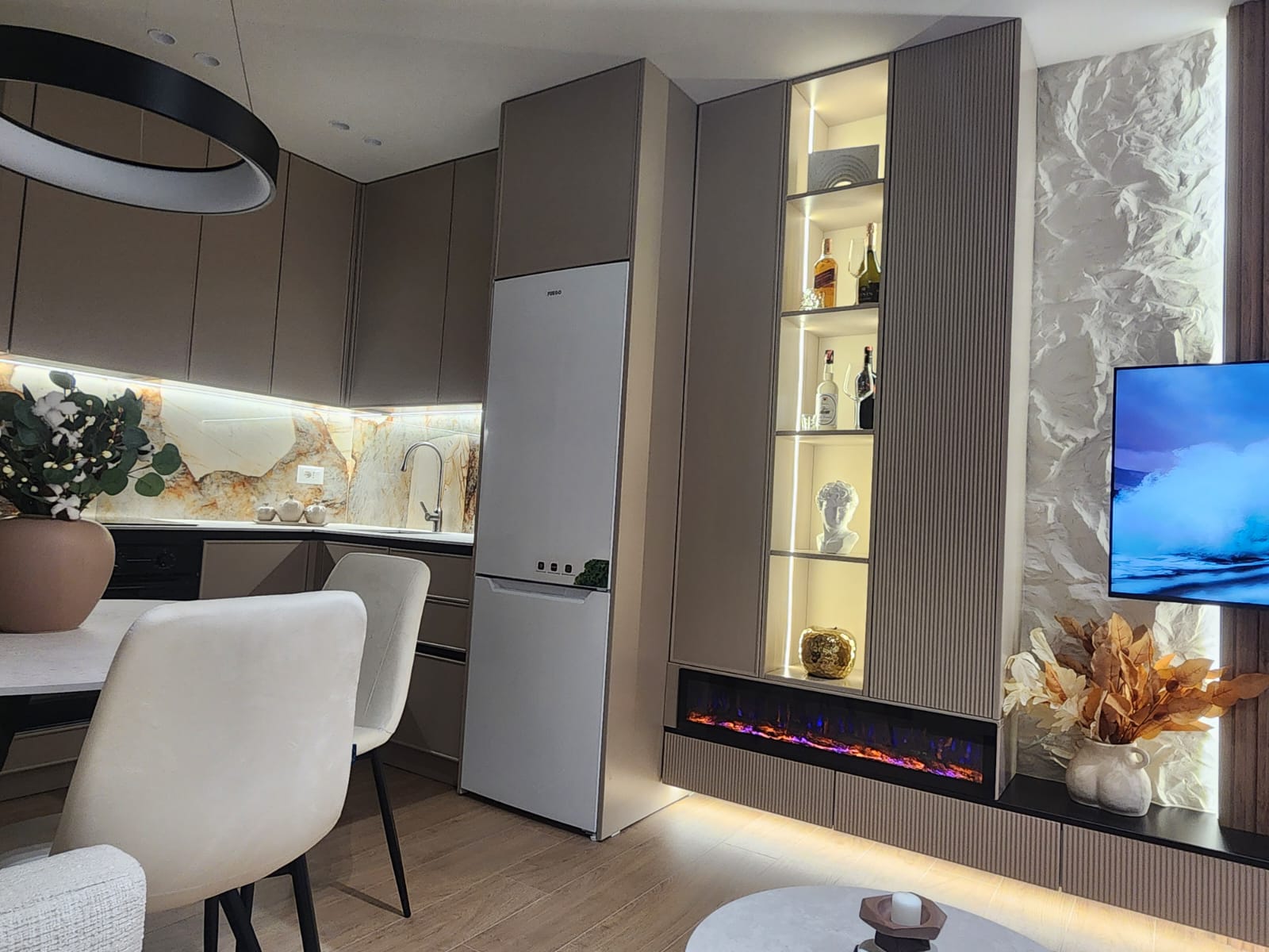 2197c96f-0aa9-4d59-9b25-3f72ae9ba4fc