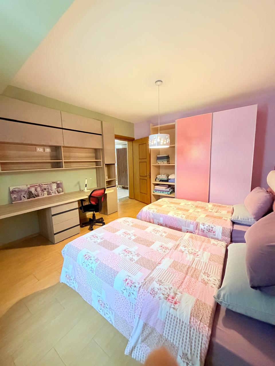 31860a73-6951-4ce0-8af5-d3de4feab551