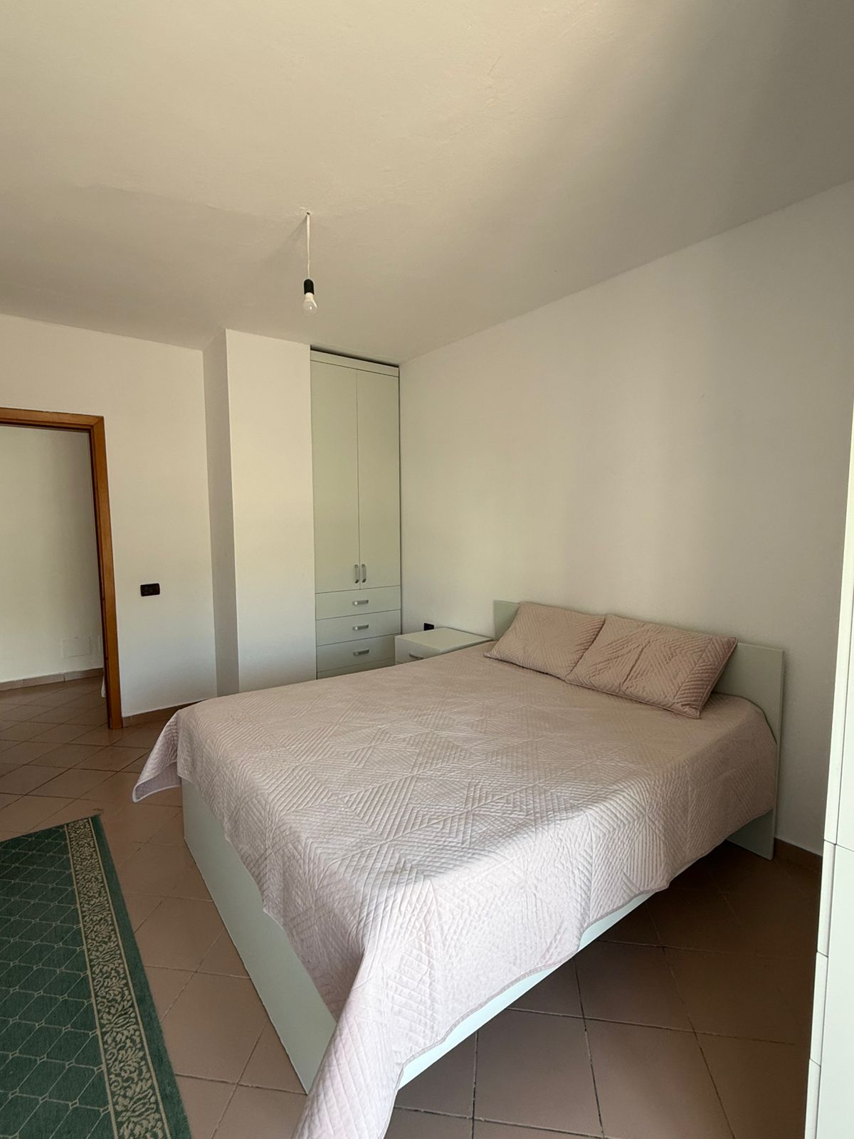 939b2e18-32bf-46bc-8f2f-8911d662e8d7