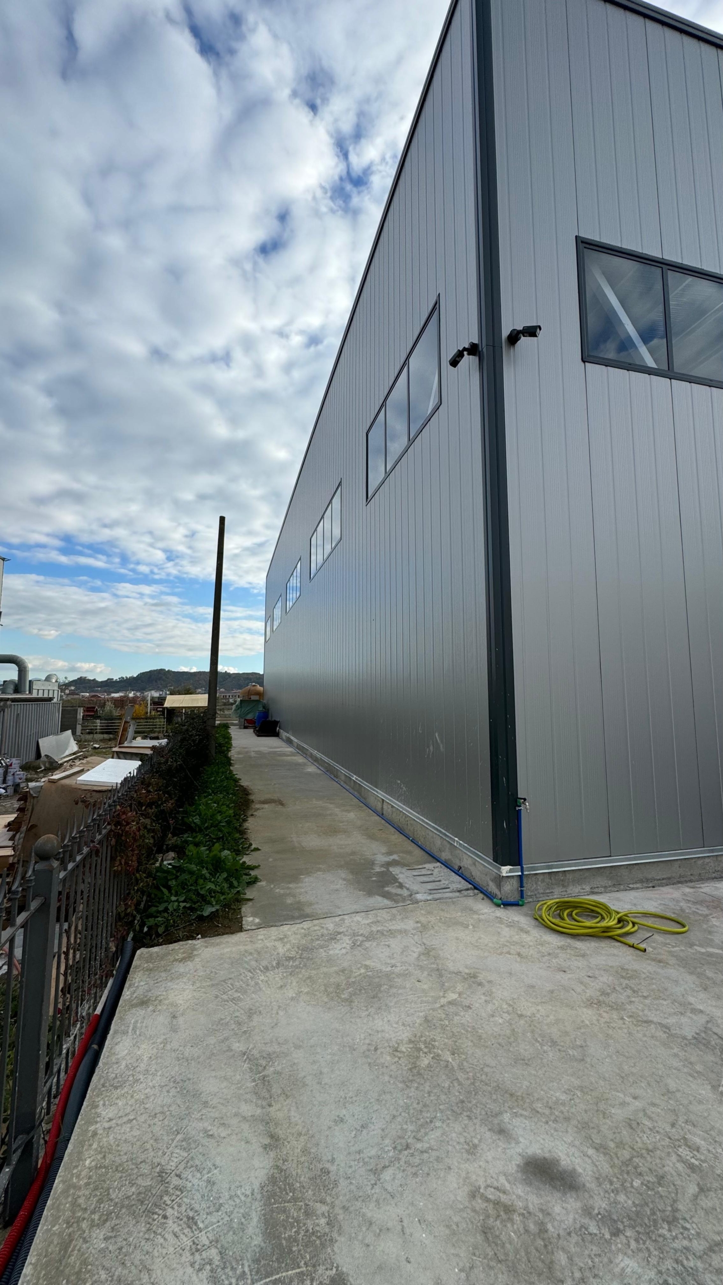 9977442b-318d-46ed-931b-29aa2c70b4ec