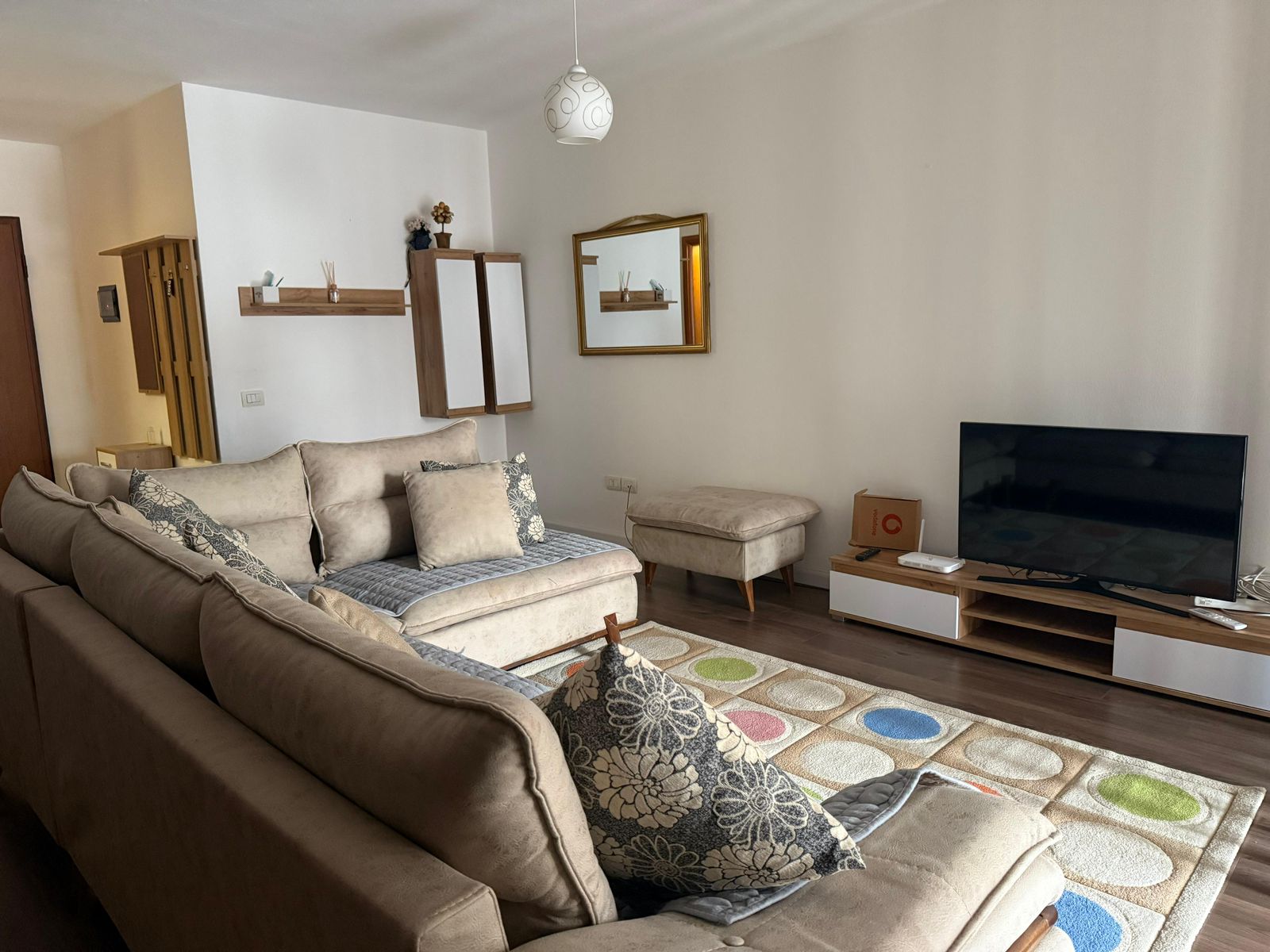 d2d15a77-a75c-4977-8d45-753910f23b51