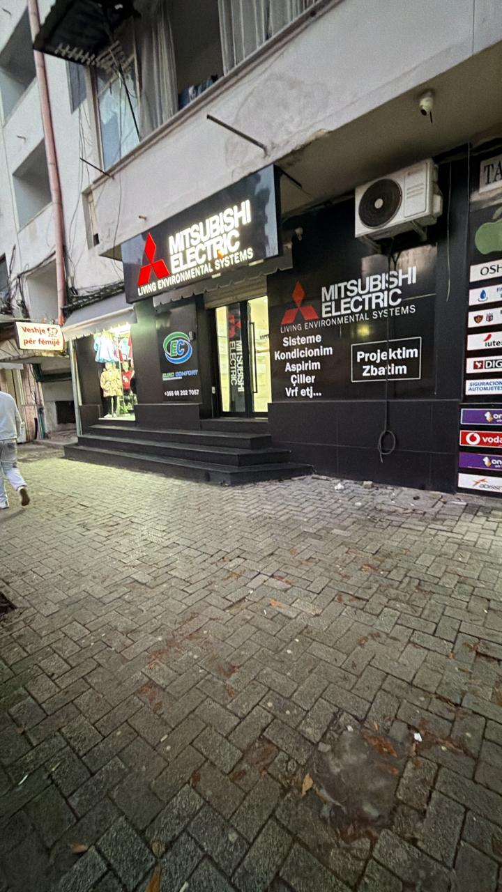 eaf0f8d7-f9b1-4841-a95e-ac20b4c4c954