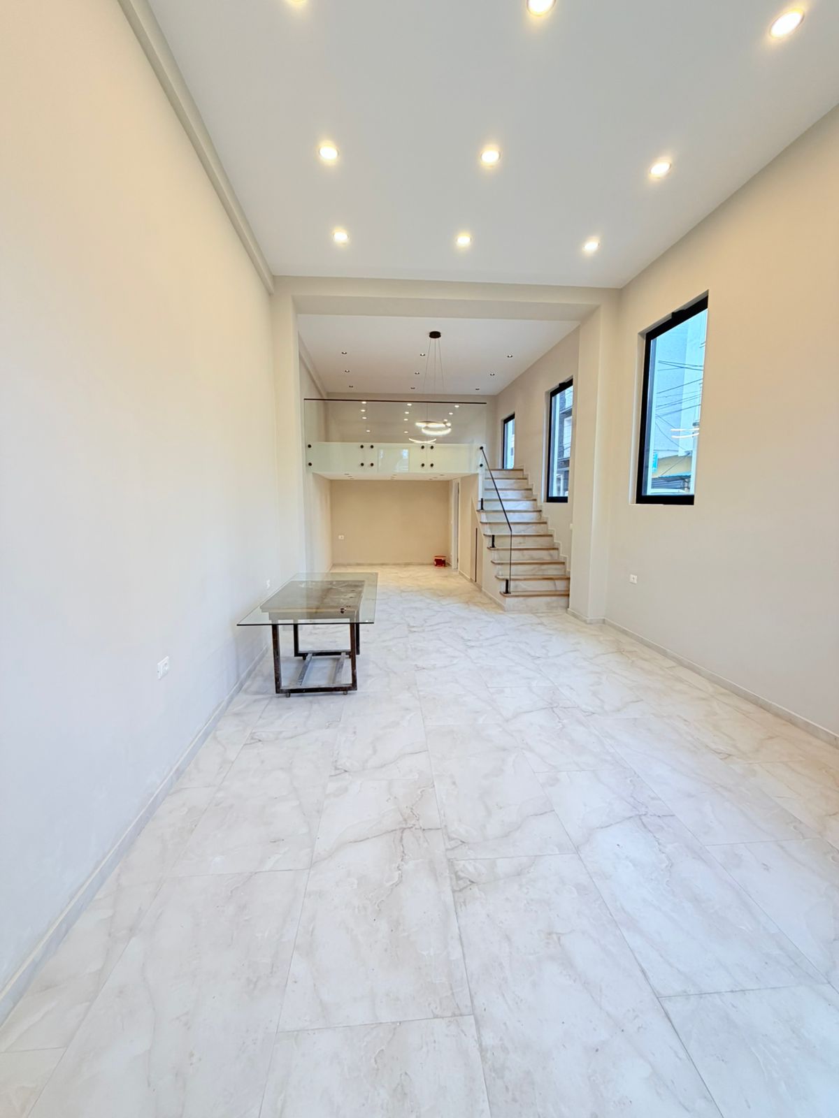 0500e3e9-fcc3-45c1-b706-78425c796998