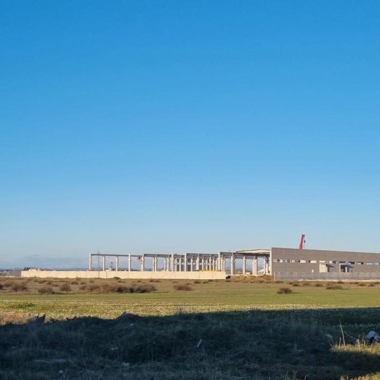 SHITET TOKE ZONA PORTO ROMANO DURRES