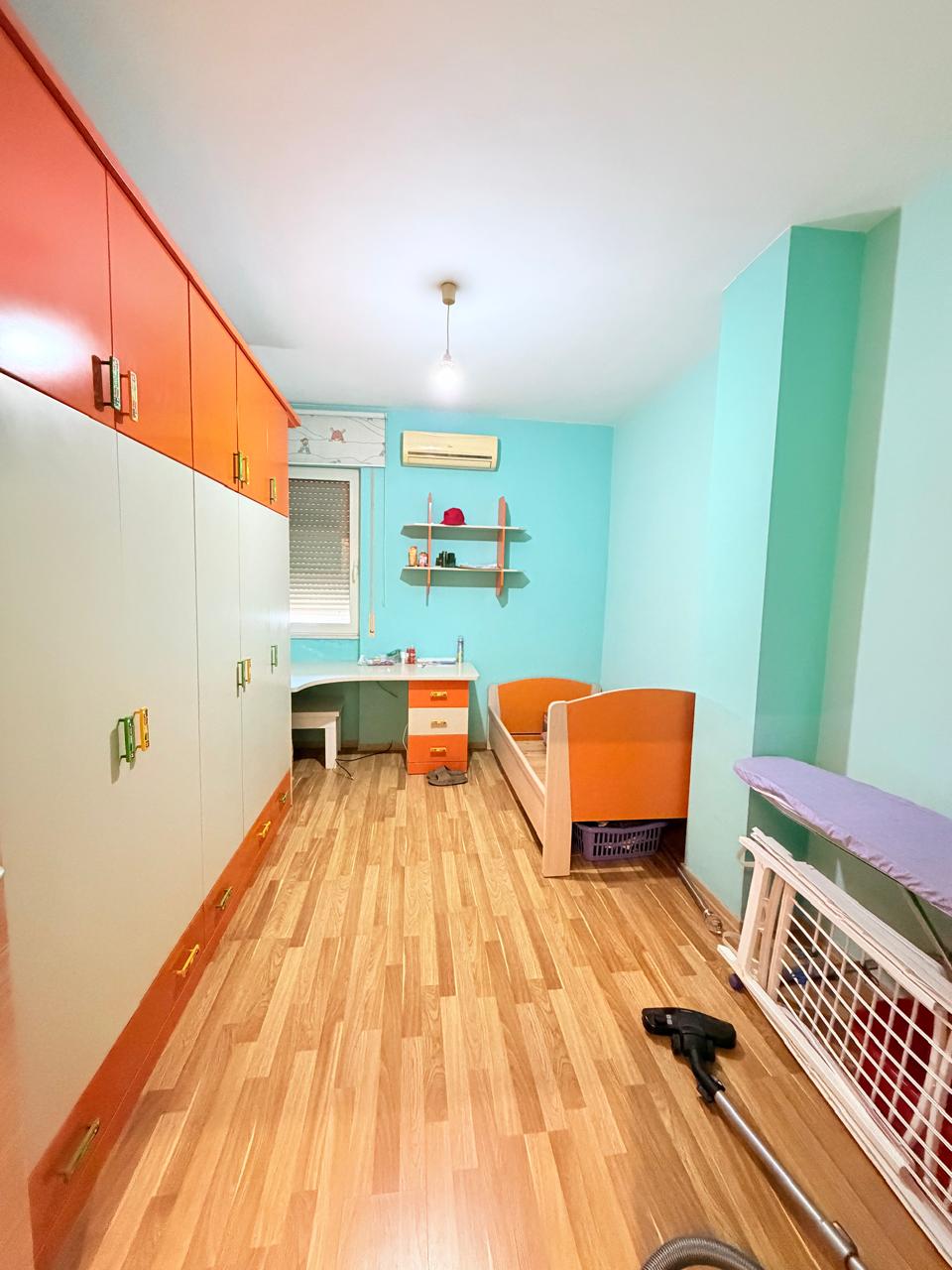 09f8f47a-5a21-402f-8889-0f380f59e004