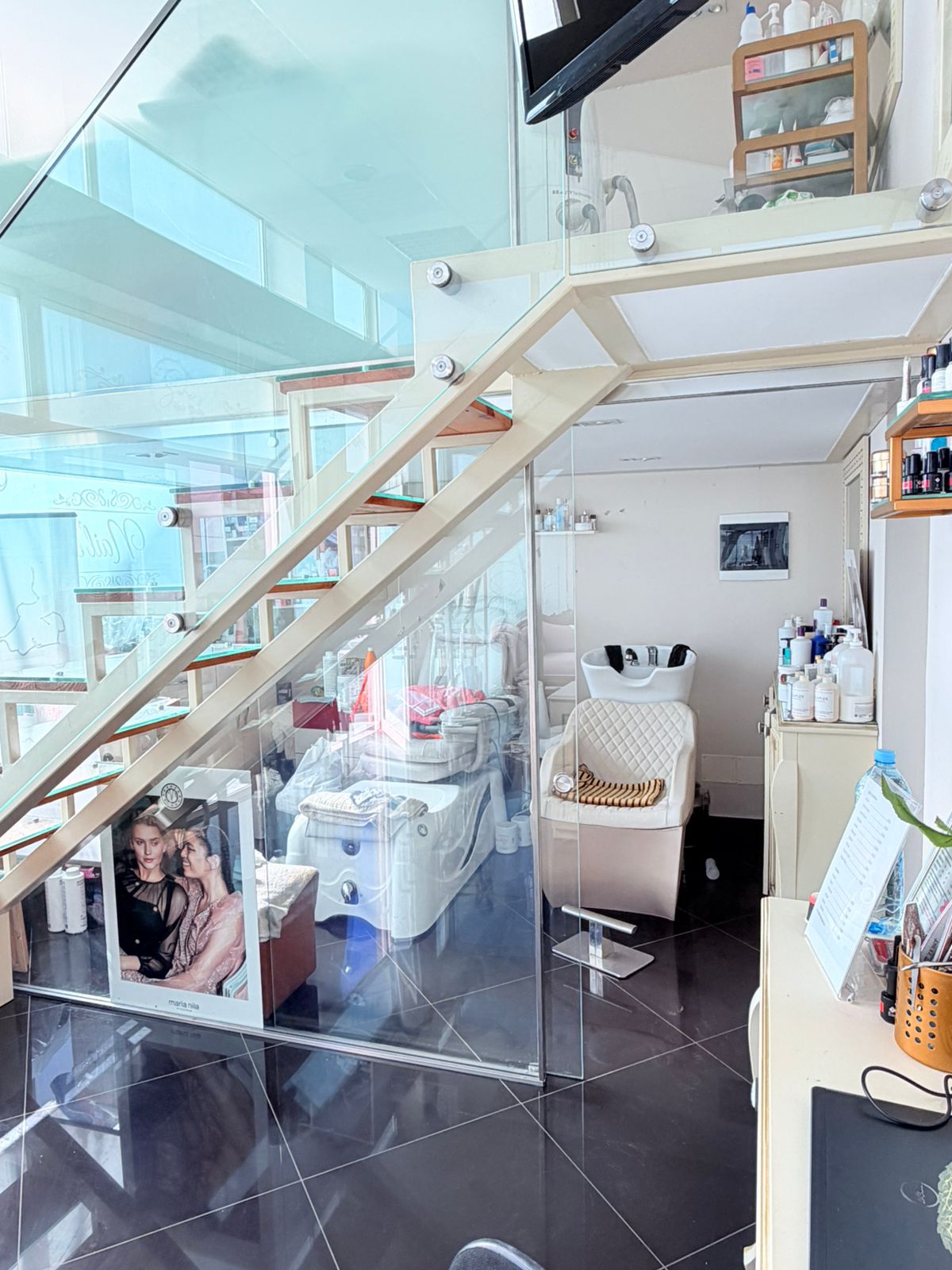 ee9a0e49-ebeb-43d5-924c-52211e1d6445