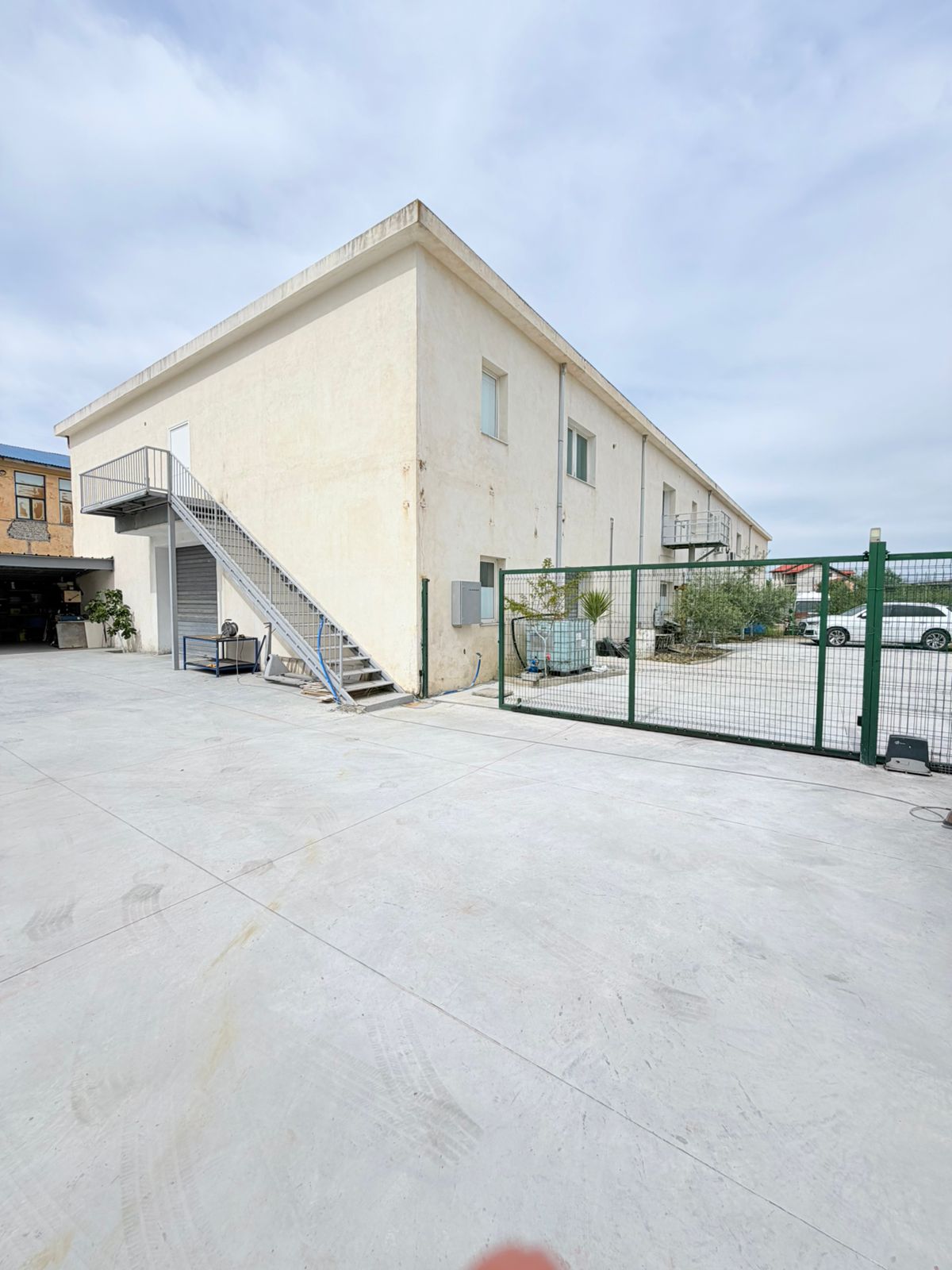 0b03ff20-8a2a-44f5-8df0-3073c18a229e