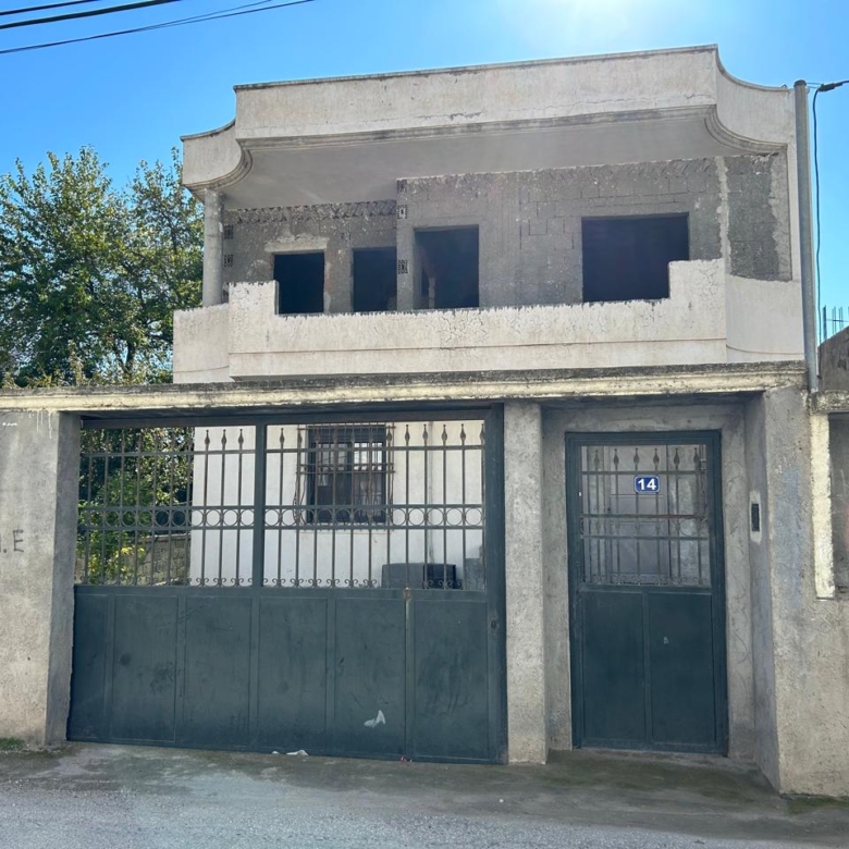 SHITET SHTEPI PRIVATE 2-KATESHE SHKOZET, DURRES