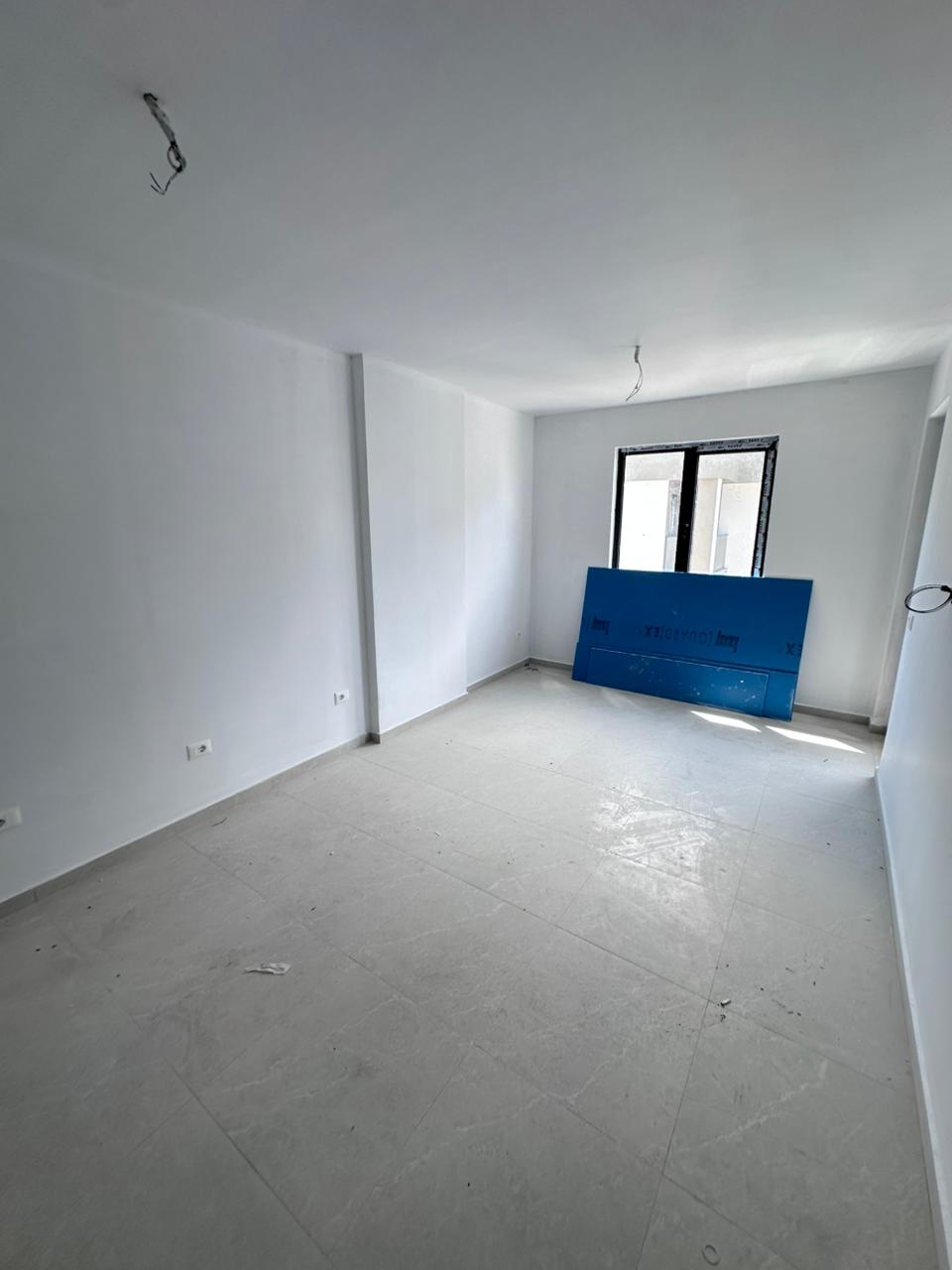 c75ee269-2033-4d6c-887f-7fa2f52f1603