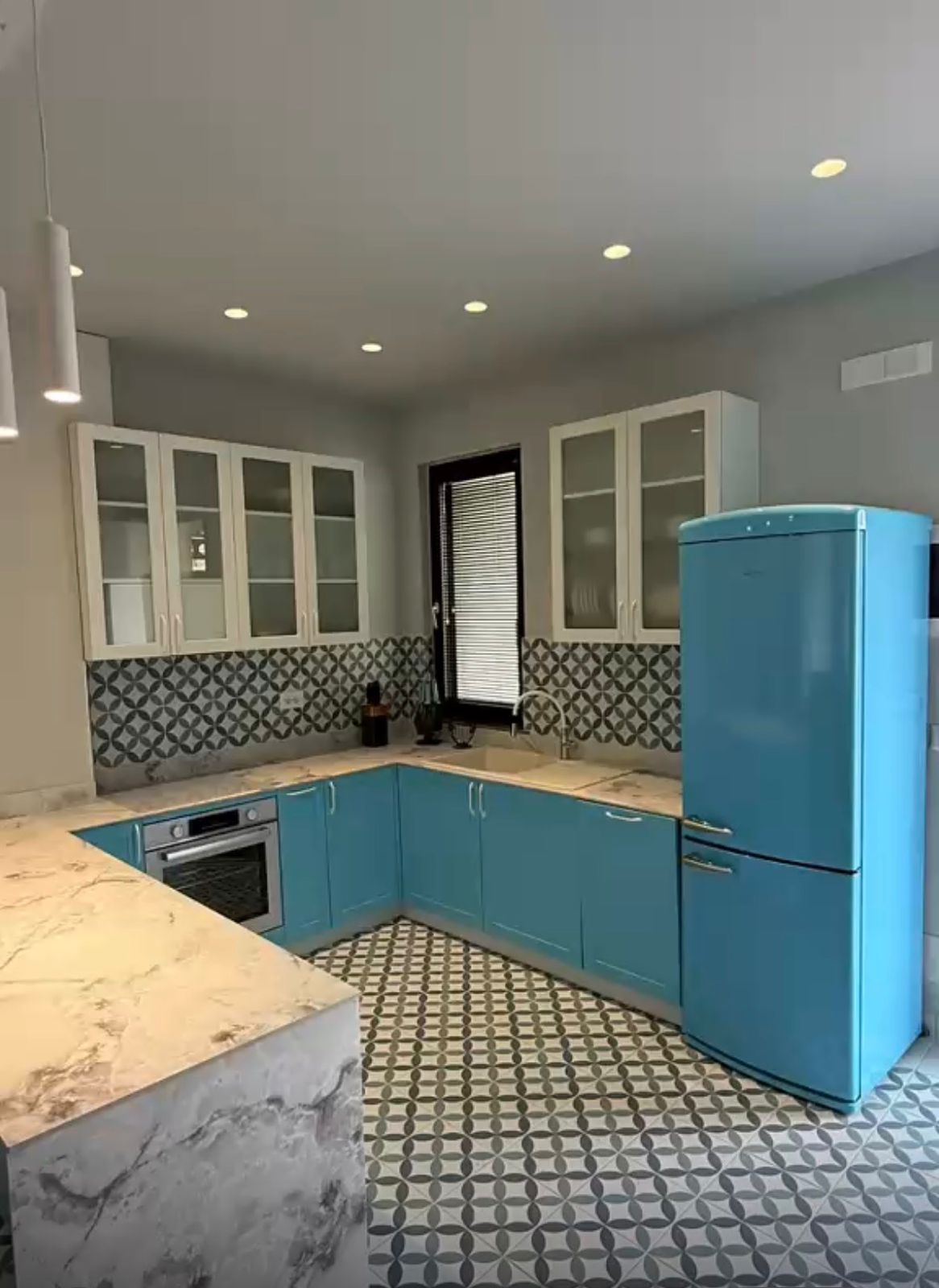 e09cb1b2-e50a-4f5e-93ee-4e1be78ed7c0