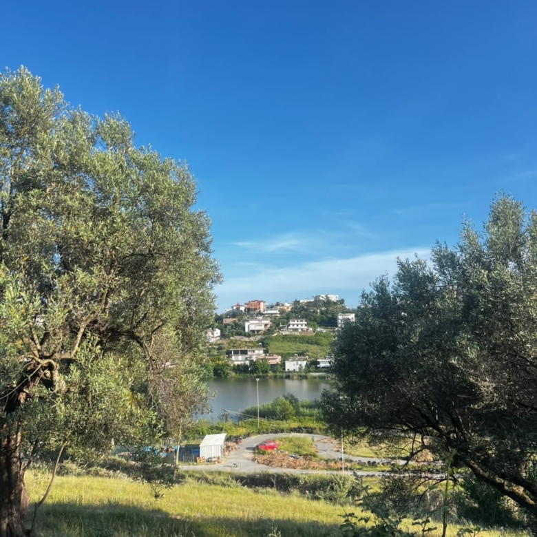 SHITET TOKE NE SPITALLE PRANE REZERVUARIT, DURRES